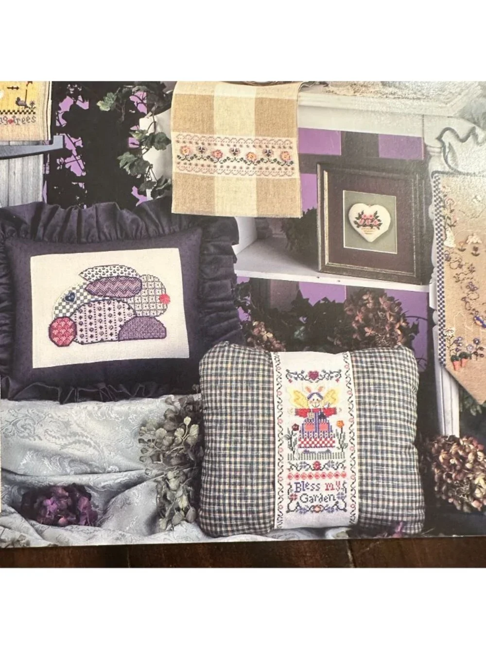 Mill Hill Spring Delights Cross Stitch Pattern Book